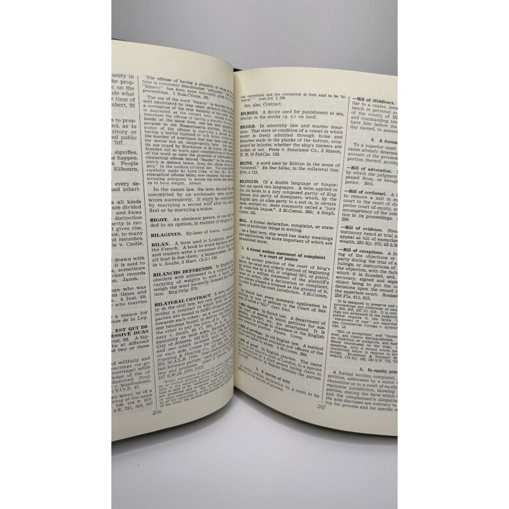 Black's Law Dictionary Revised Fourth 4th Edition 1968 Henry Campbell Black 1975 - Picture 11 of 14